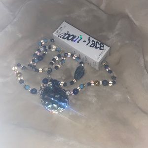 About Face “light look” highlight fluid 15ml/0.5 fl oz